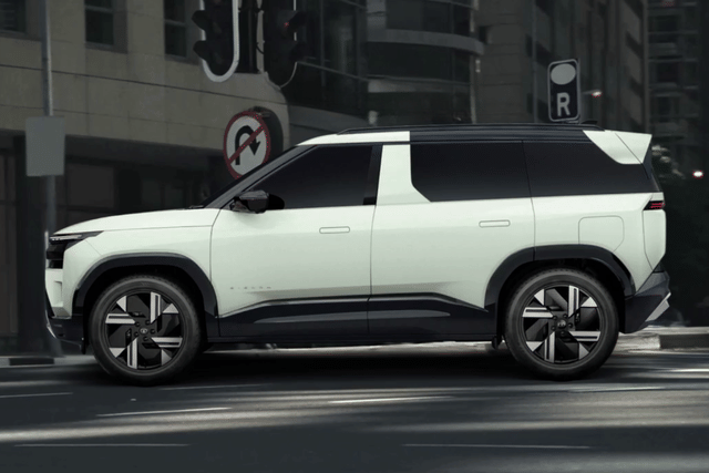 Pristine White color Image - 30290