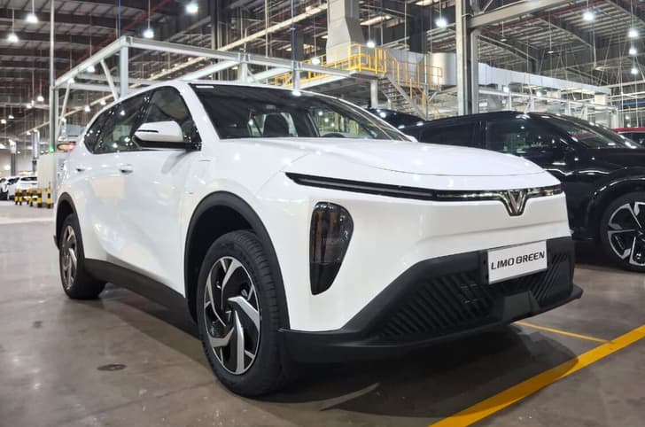 Vinfast Limo Green electric MPV India launch in February 2026 