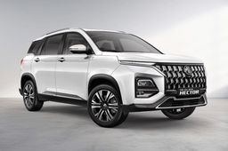 Mg Hector Pearl White color Mg Hector Pearl White color