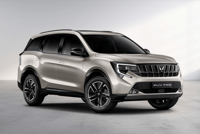Mahindra Xuv 7xo Desert Myst Color Image