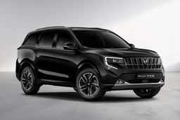 Mahindra Xuv 7xo Stealth Black color