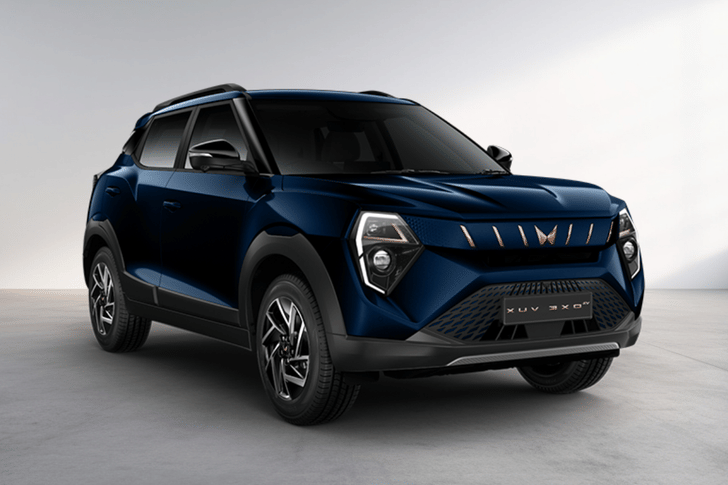 Mahindra Xuv 3xo Ev Nebula Blue color Mahindra Xuv 3xo Ev Nebula Blue color