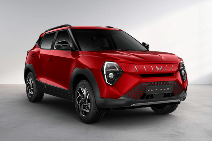 Mahindra Xuv 3xo Ev Tango Red color Mahindra Xuv 3xo Ev Tango Red color