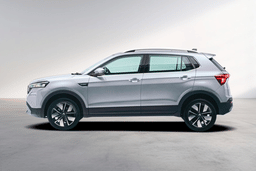 Skoda Kushaq Facelift Brilliant Silver color Skoda Kushaq Facelift Brilliant Silver color