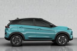 Tata Nexon Ev Ocean Blue color