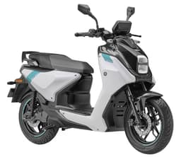 Yamaha EC-06 Bluish White color Yamaha EC-06 Bluish White color