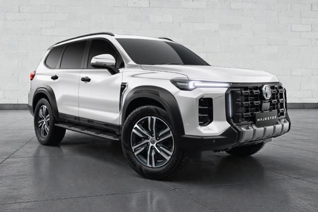 Pearl White color Image - 33016