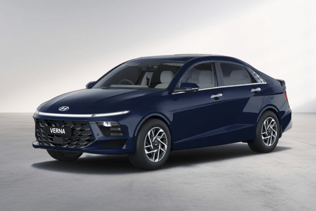 Hyundai Verna Classy Blue Color Image