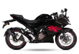 Suzuki Gixxer Sf 250 Glass Sparkle Black color