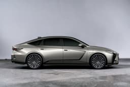 Lexus Es Sonic Titanium color