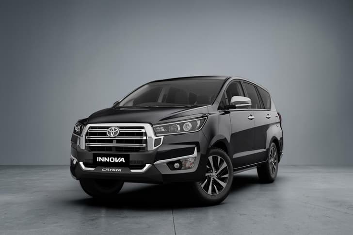 Attitude Black Mica color