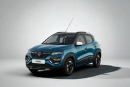 Renault Kwid Zanskar Blue color