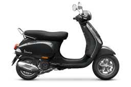 Vespa 125 Nero Black color