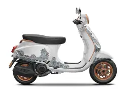Vespa Tech Qala Edition color