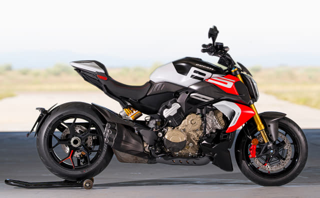 RS Livery color image