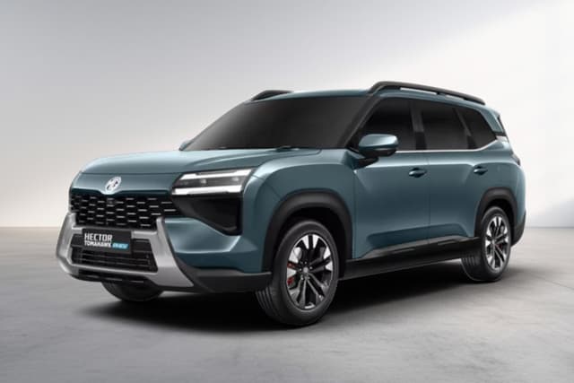 MG Hector Tomahawk PHEV Turquoise Green Color Image