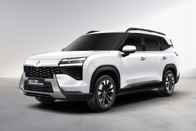 MG Hector Tomahawk PHEV Pearl White Color Image