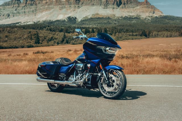 Harley-Davidson CVO Road Glide launched at Rs 67.37 lakh