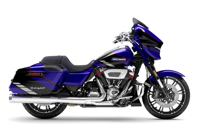 Studio image of blue CVO Street Glide