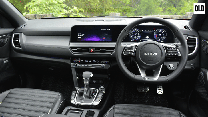 Old Kia Seltos dashboard design
