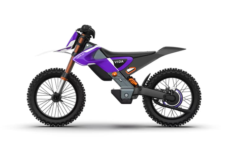 Vida dirt.e k3 studio shot white background