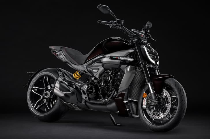 Ducati XDiavel V4