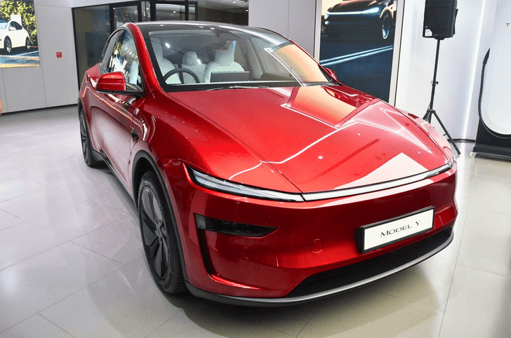 Tesla Model Y gets up to Rs 2 lakh discount in India