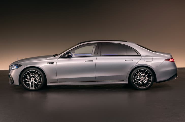 2026 Mercedes S-Class facelift side profile