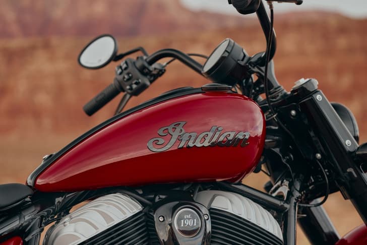 Indian logo on Chief Vintage tank