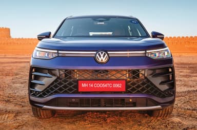 Volkswagen Tayron bookings commence 