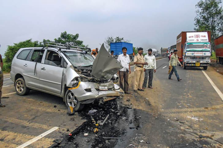 Road accidents in India
