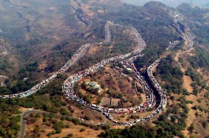 Mumbai-Pune Expressway jam