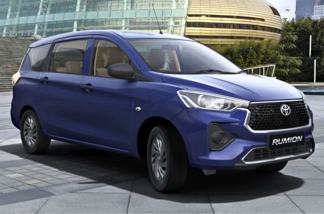 Toyota drops Rumion base price by Rs 95,000 with new E trim at Rs 9.56 lakh