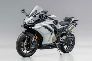 CFMoto 500SR revealed with 79hp inline-four engine