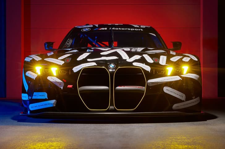 BMW M3 Touring 24H front