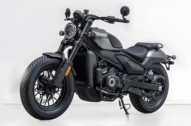 New CFMoto 550CL-C cruiser leaked overseas