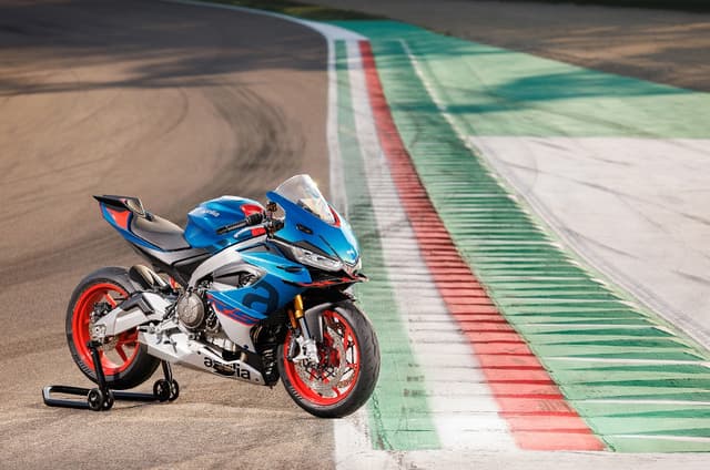 Aprilia tops European sportbike sales with RS 660, RS 457