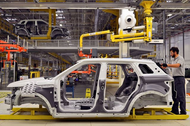 JLR briefly pauses production at Solihull amid supplier disruption