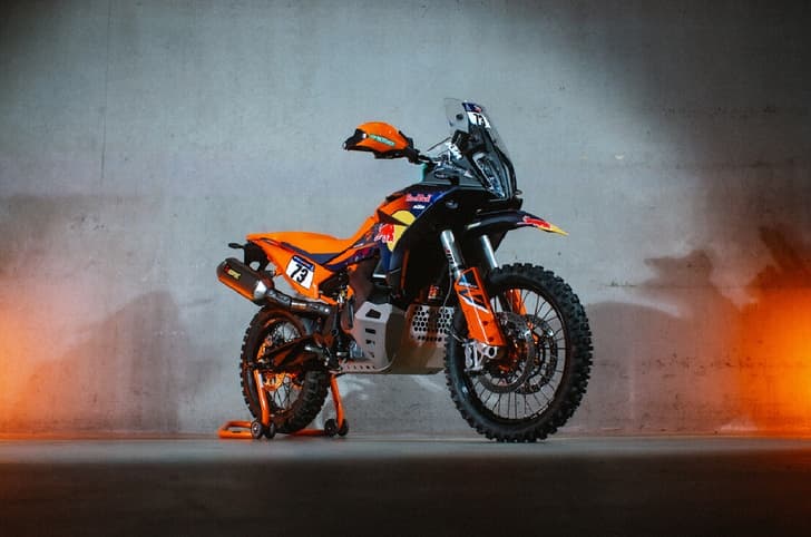 2026 KTM 890 Adventure R Rally unveiled