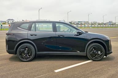 Vinfast Limo Green to be sold separately to fleet operators