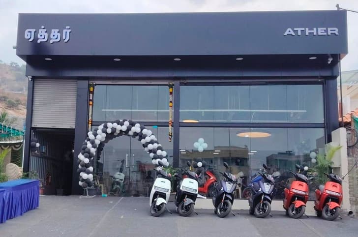 Ather expands with over 700 Experience Centres across India