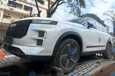 Jaecoo J7 plug-in hybrid SUV spied in India