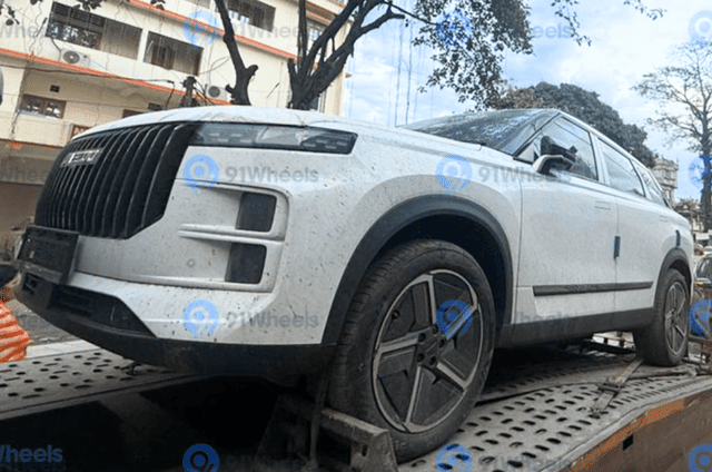 Jaecoo J7 plug-in hybrid SUV spied in India