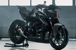KTM 1390 Super Duke RR Track unveiled; limited to 100 units