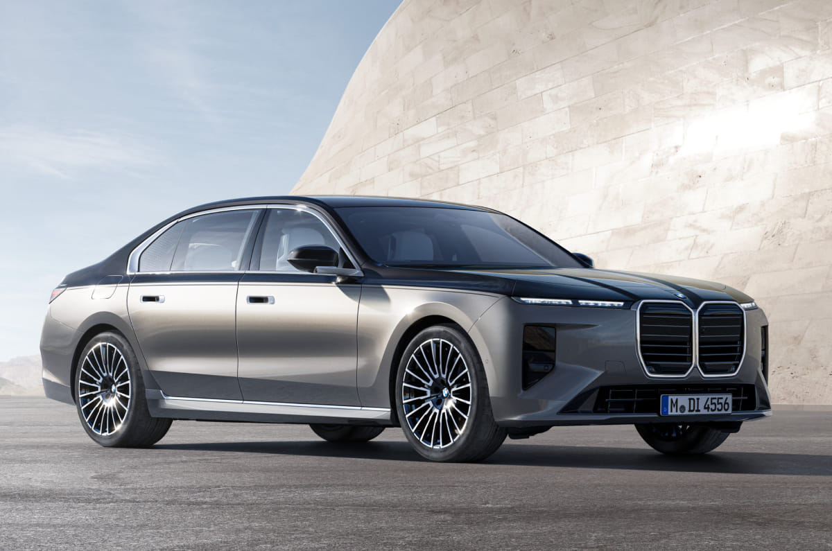 News BMW unveils 7 Series facelift 5 hrs ago Dhruv Dhaka