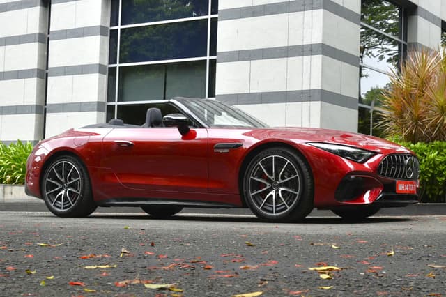 Mercedes-AMG SL facelift to have distinct positioning from hard-top GT sibling