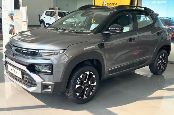Renault Kiger front quarter static