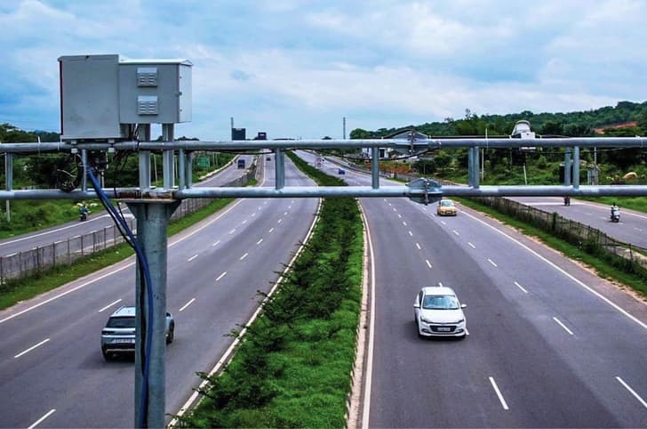 Delhi to adopt fully digital time-bound traffic challan system Delhi to adopt fully digital time-bound traffic challan system