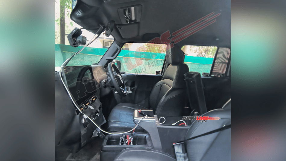 icar v23 interior