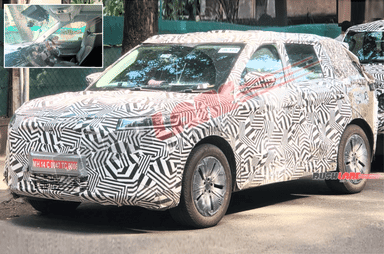 JSW Motors’ Jaecoo J5 and iCar V23 interiors spied for first time